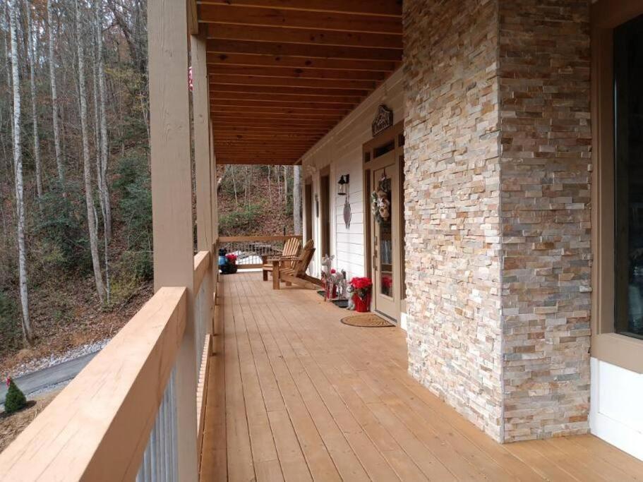 The Grand Tennessean Cabin- Four Bedroom Luxury Cabin In The Mountains Pigeon Forge Exterior photo